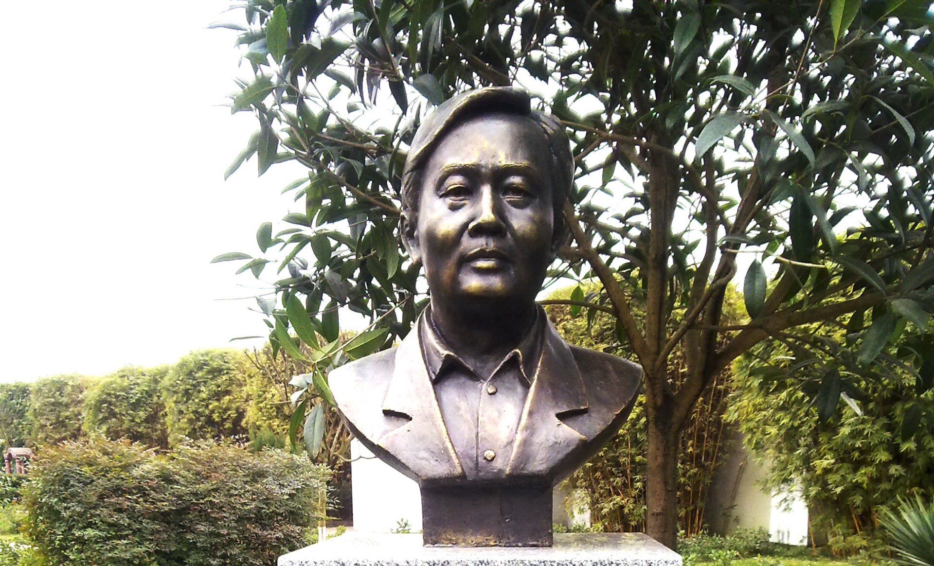 大朗福满园陵园雕塑定制墓型